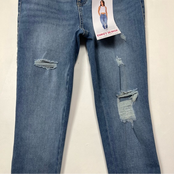 NWT Celebrity Pink Women’s Curvy Push Up Skinny Sz 3 / 26 / Raw Bottom Hem - Picture 9 of 16